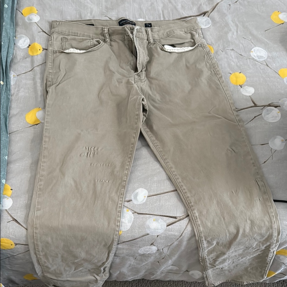 Lucky Brand Men's Khaki Chinos